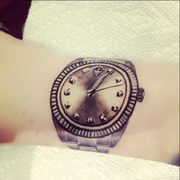 Best Gorgeous Birth Clock Tattoos Meanings Ideas and Design – neartattoos