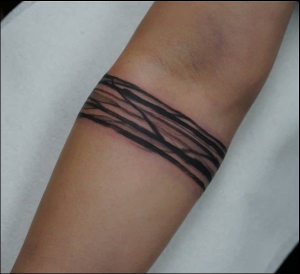 lines armband tattoos