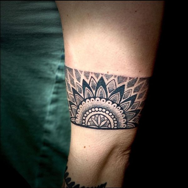 mandala armband tattoos