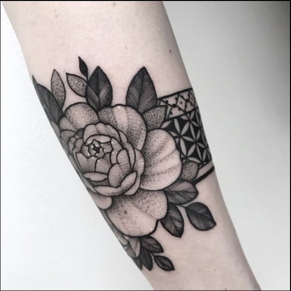 flower armband tattoos for ladies 