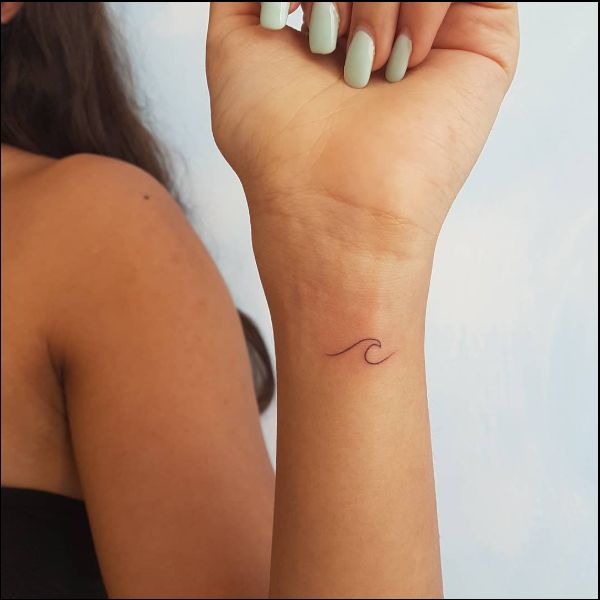 tiny tattoos for girls