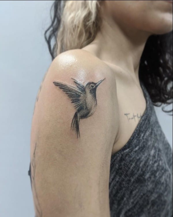 bird shoulder tattoos