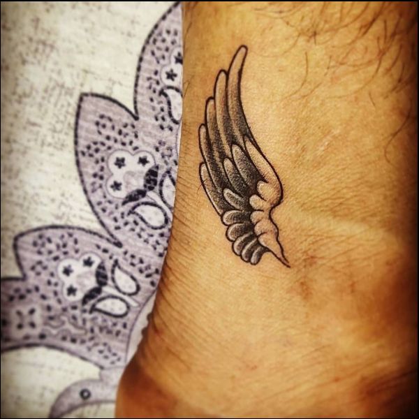 ankle tattoos angel wings