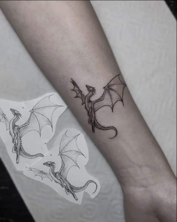 dragon tattoos on wrist