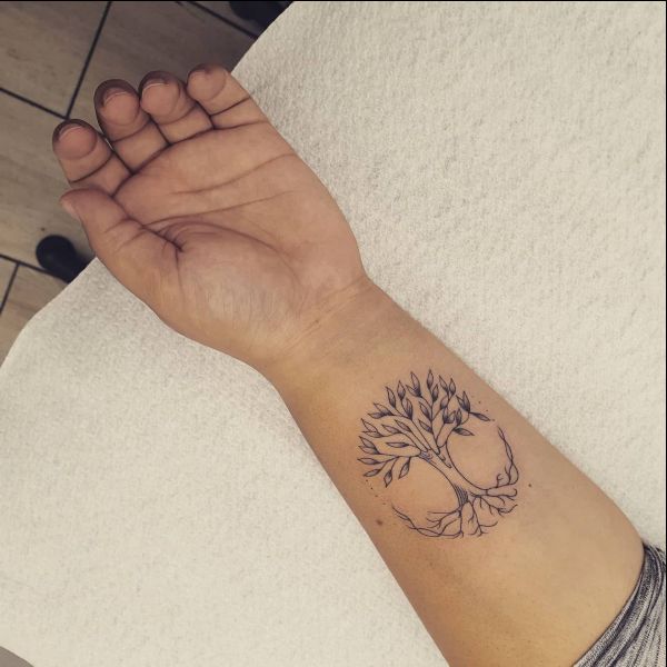tree tattoos for wrist