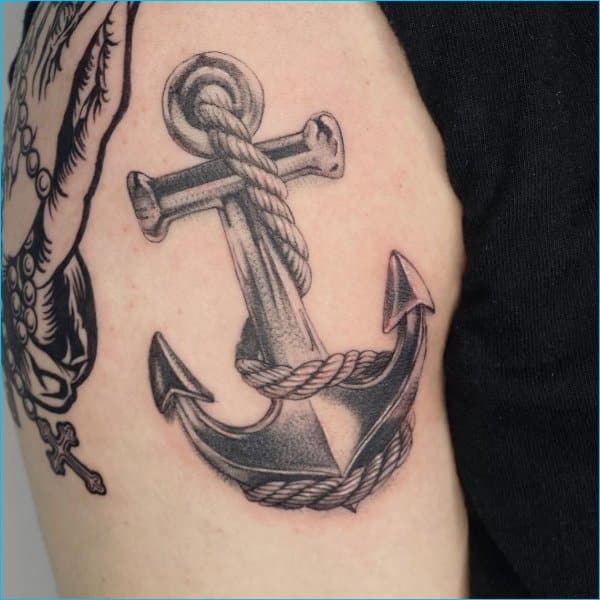 anchor tattoos with rope