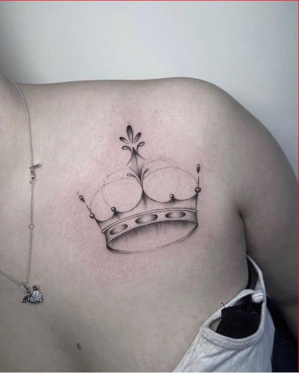 crown tattoos shoulder