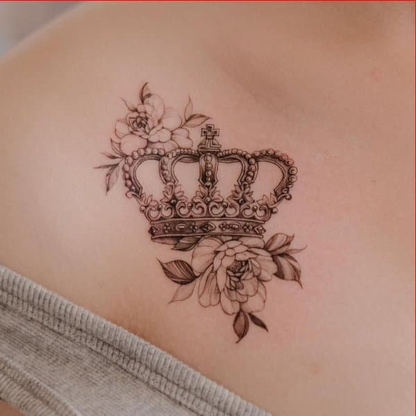 queen crown tattoo on hand