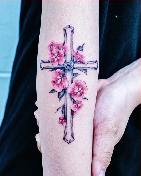 cross tattoos for women